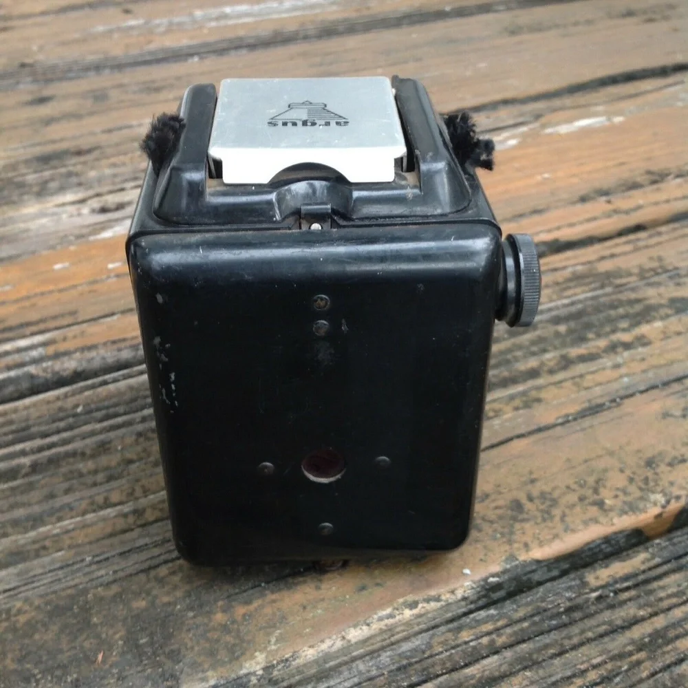 Argus Seventy Five Camera Black Bakelite Aluminum Photography Photos Vintage 50s